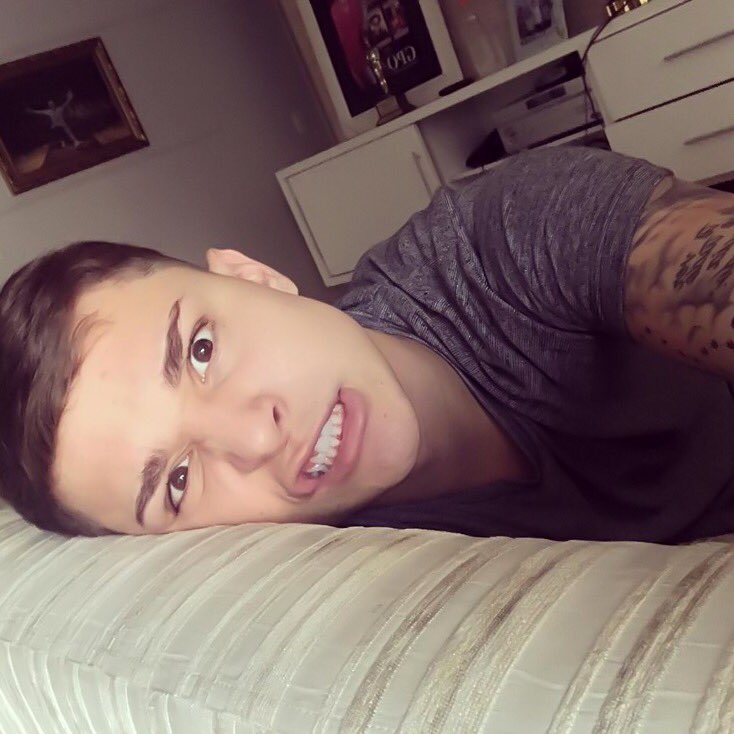 ouprideg's tweet photo. Meu bebezinho.. ❤ https://t.co/Jlafdf3nQo