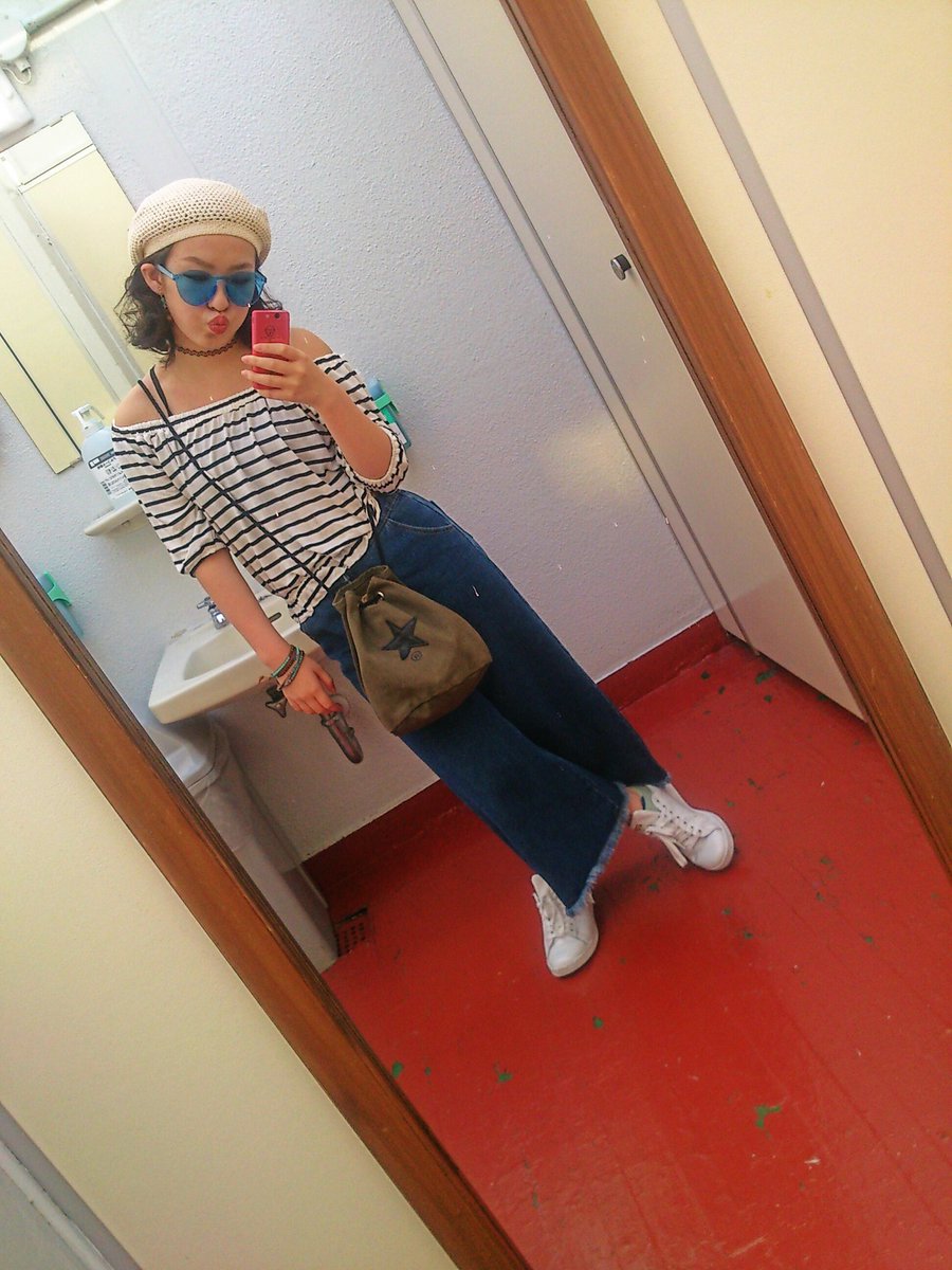 casayuna's tweet photo. 個性派卍コーデで行こうとしたけど 
ままにだめっていわれたから
ふつうのやつ

全身の写真ではじめて盛れた https://t.co/pFcoBvgV5u