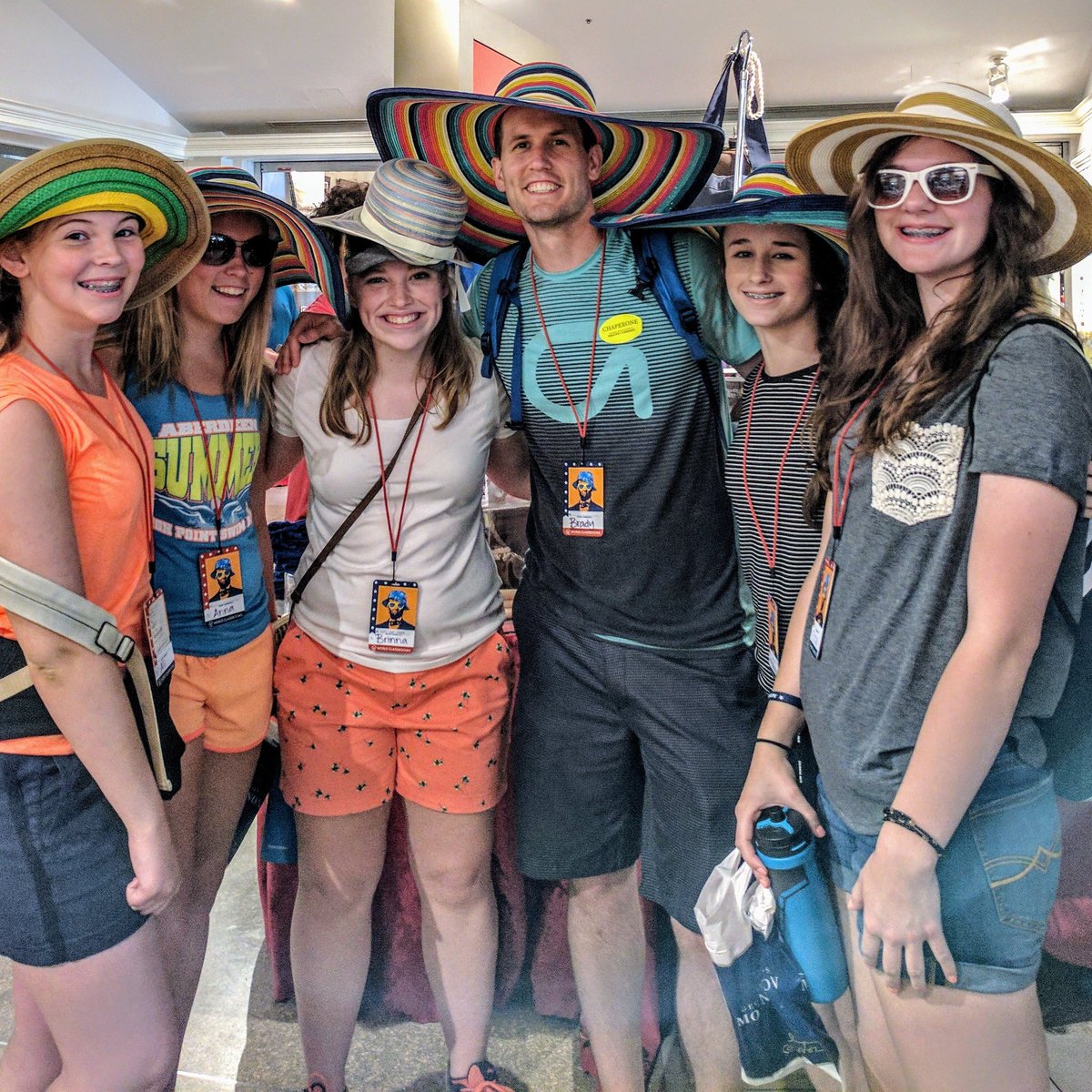 bradyjayolson's tweet photo. We always have fun in the gift shops! #mountvernon #worldclassrooms #wcindc #aberdeenroncalli https://t.co/N5On9zxDoy