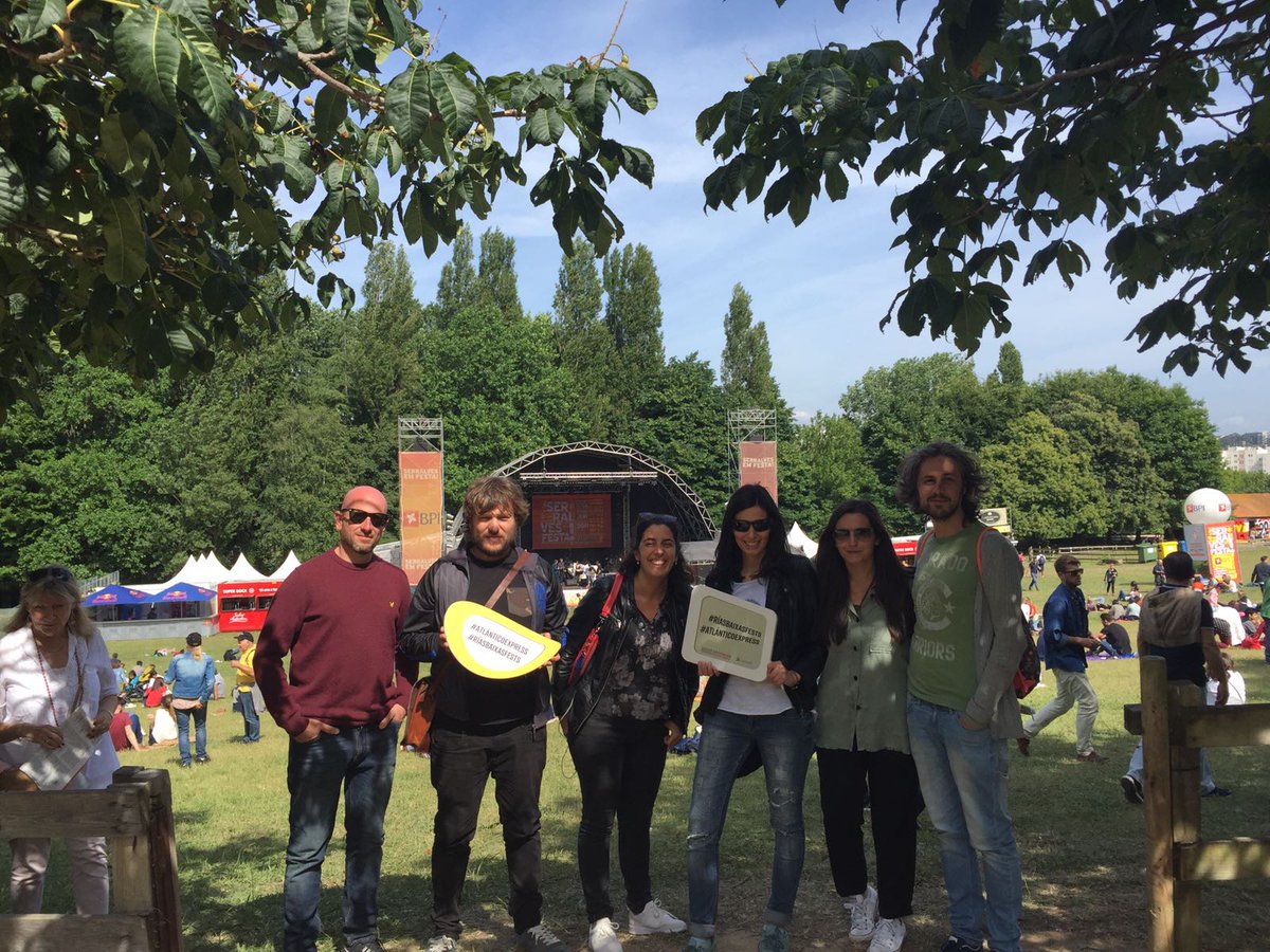 turisriasbaixas's tweet photo. Los #RíasBaixasFests en #Serralves. Invitamos a #Porto a disfrutar de nuestra música, gastronomía y paisajes increíbles. #AtlanticoExpress https://t.co/KiRPkcrmKO
