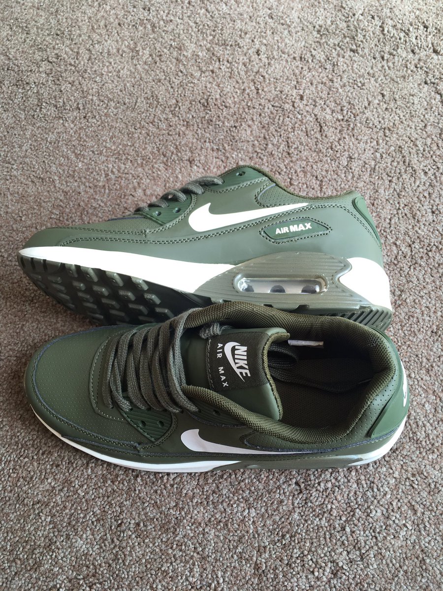 aliiceoshea's tweet photo. When u been looking for khaki trainers for ages &amp; come across these beauts 💁🏼 https://t.co/Hwms3PkHtA