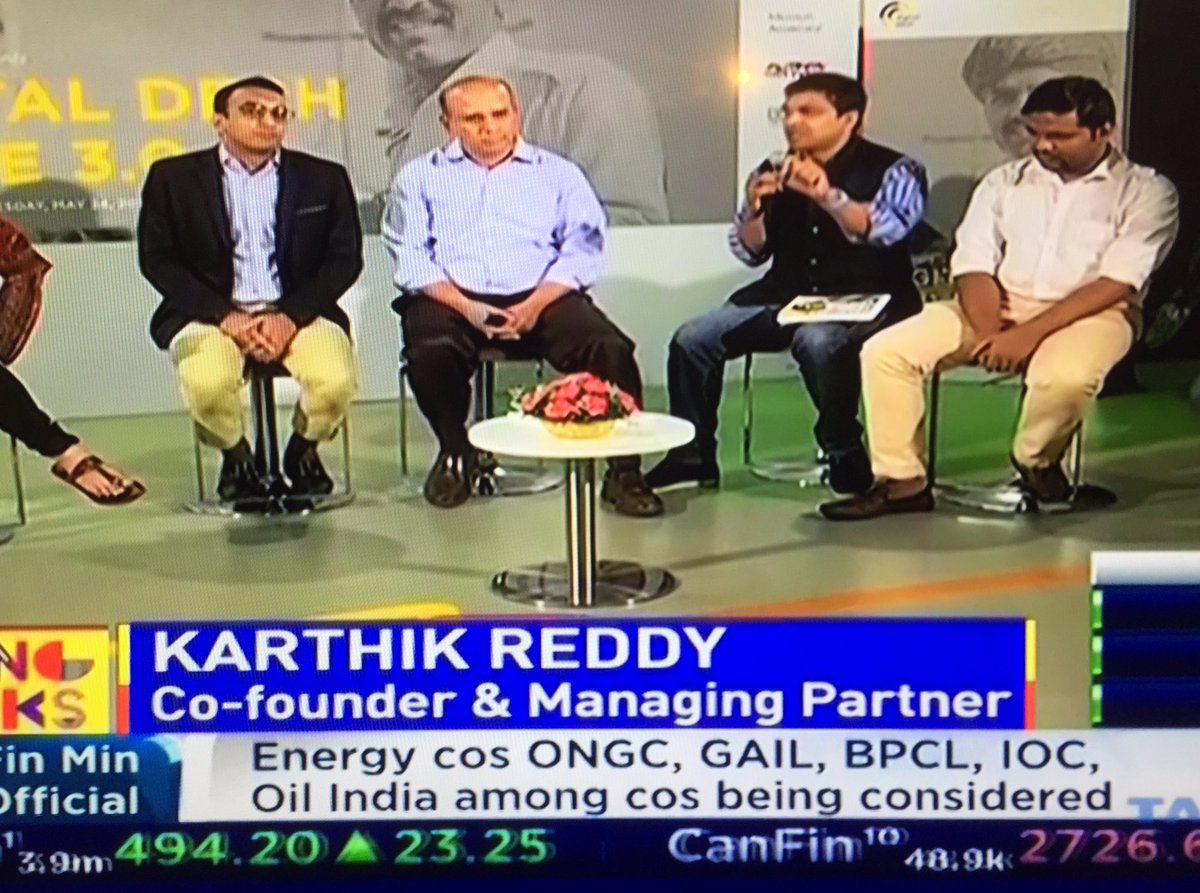 BlumeVentures's tweet photo. @CNBCTV18Live @DigitalDesh @NowFloats @BKartRed If the smartphone and internet are counted amongst essential needs for a consumer, you know the consumer has arrived...digitally -@BKartRed https://t.co/8VXA2QAgFu