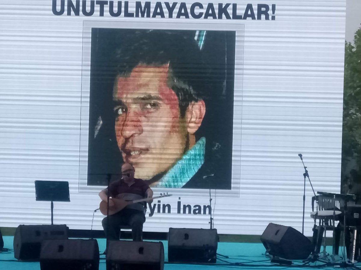 solpartibilgi's tweet photo. #40.Yıl https://t.co/Ic6Xp3QF6p
