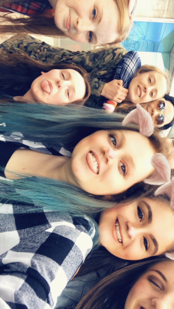 LetterToBower's tweet image. ❤️Love these a lot❤️
{@seanyswifey @fgscourts @freya_OAx}