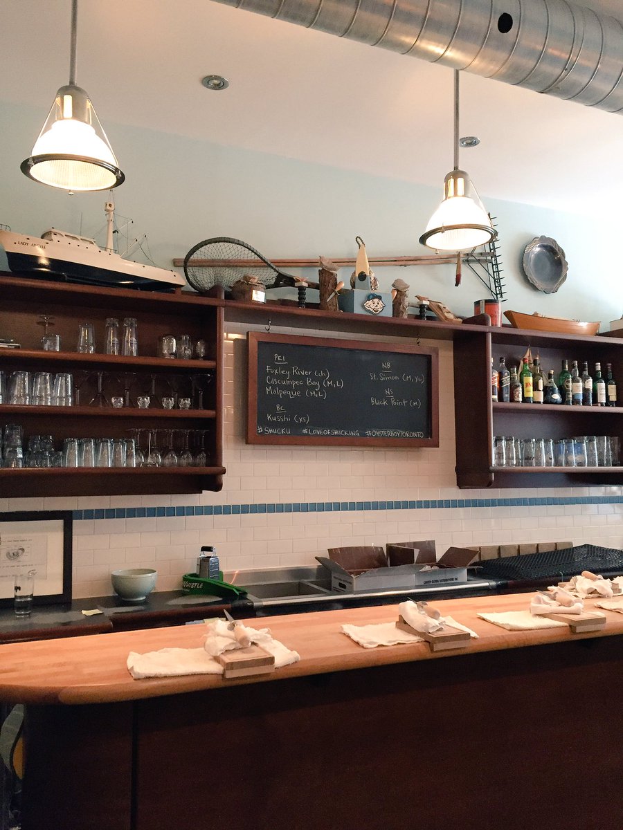 zamlos's tweet photo. We will be shucking east coast oysters from PEI, NS and NB at @OysterBoyTO -- wish me luck!! #shucku #oysterboytoronto https://t.co/oiCEwZCoKi
