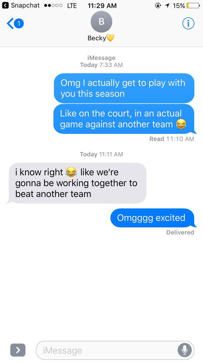 SlowPokeMo's tweet photo. When your bff redshirted but y'all can play together outside of practice this season β€οΈβ€οΈβ€οΈβ€οΈπͺπΎπͺπΎπͺπΎ #FourthtoFirst @ShipwreckedBeck https://t.co/OuRe7NvPUT