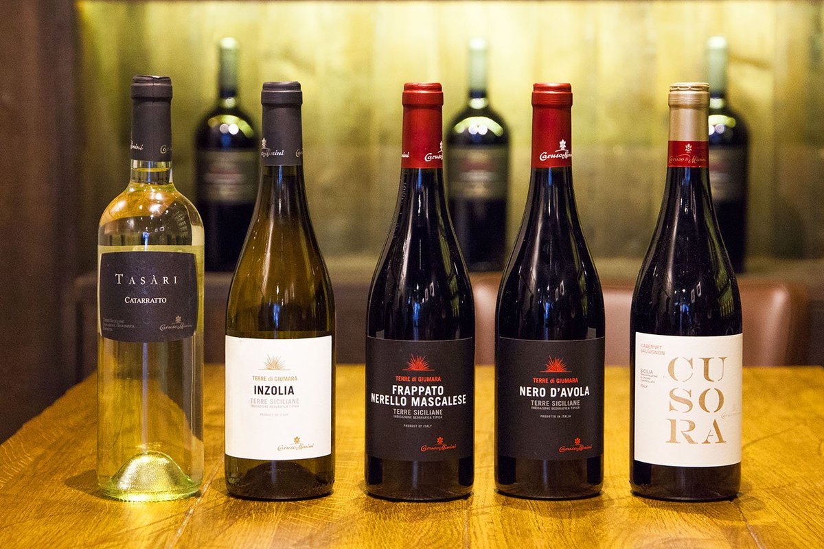 ldnconfidential's tweet photo. With a wine list longer than the longest of arms there is something for everyone at @veeno_uk https://t.co/WDCj7CFksy https://t.co/zPhYtzh0lo