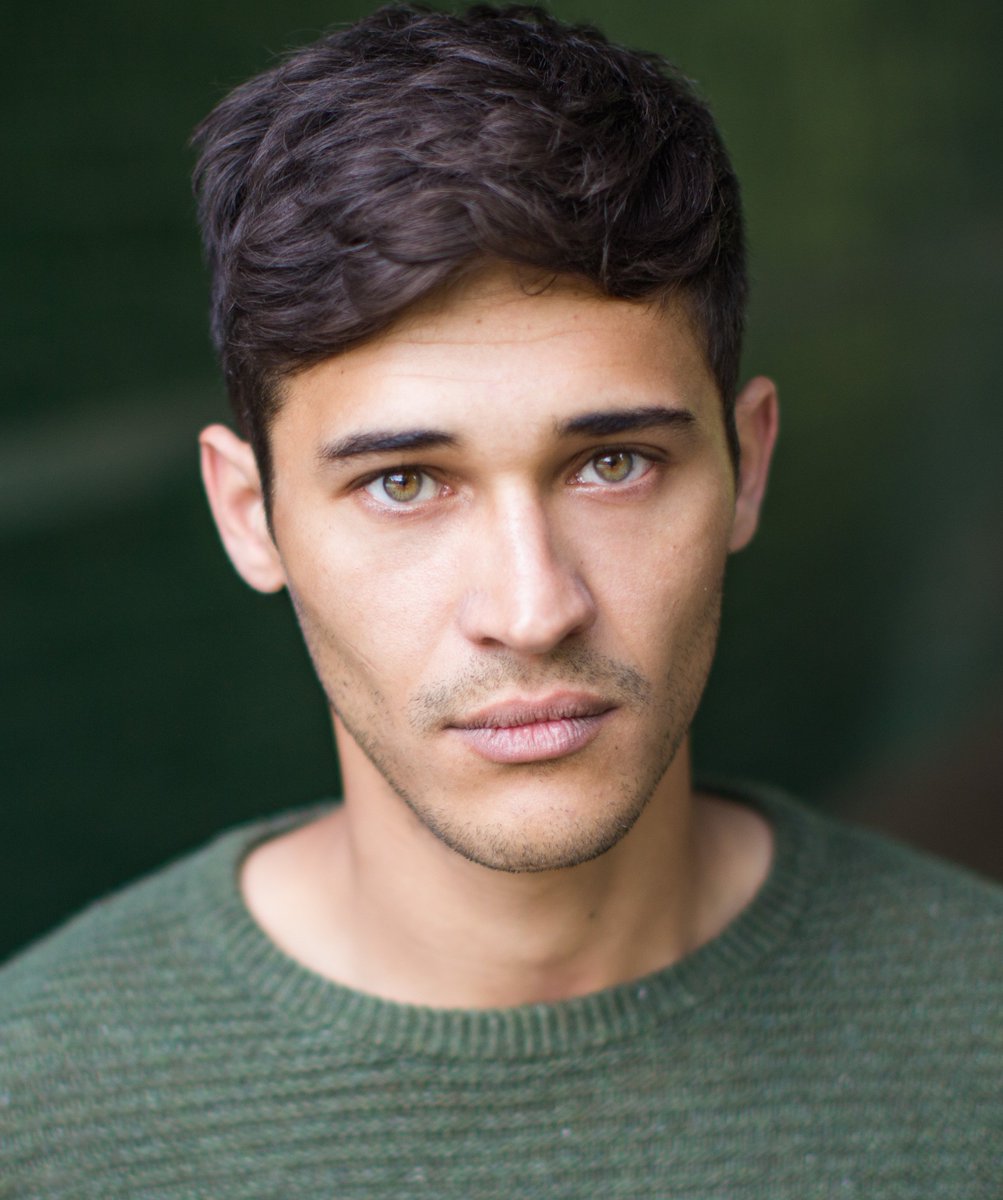 NatalyaChagrin's tweet photo. Final edited #headshots for @ChriswellyChris 
Use a #photographer that gets you a good range!
https://t.co/nCGFHwP0tB
#headshot #Actor © https://t.co/EmWynbEVbO