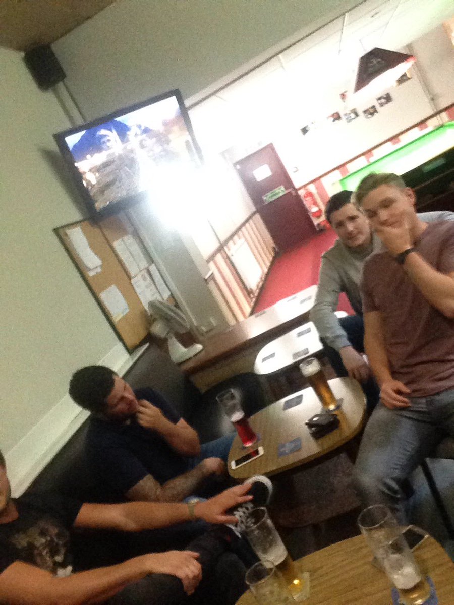 DuffsFC's tweet photo. @MylesyBro get to duffys for champs league final! #cockadoodledoo https://t.co/1d9MLRNsiN