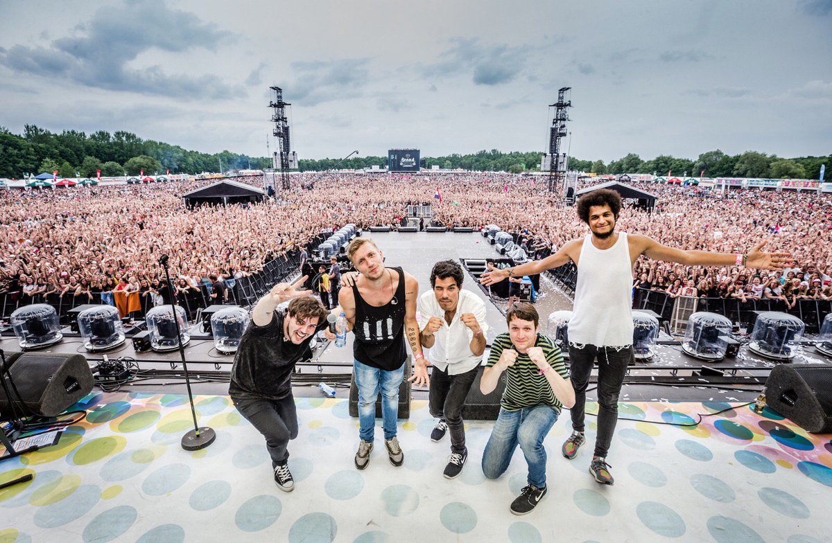 ChefSpecial's tweet photo. Pinkpop, you were beautiful! 📸Ben Houdijk https://t.co/nbaviKvbjf