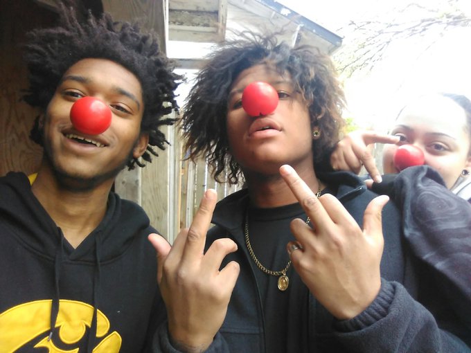 Just a couple of clown ass niggas https://t.co/9SngsjQAJh
