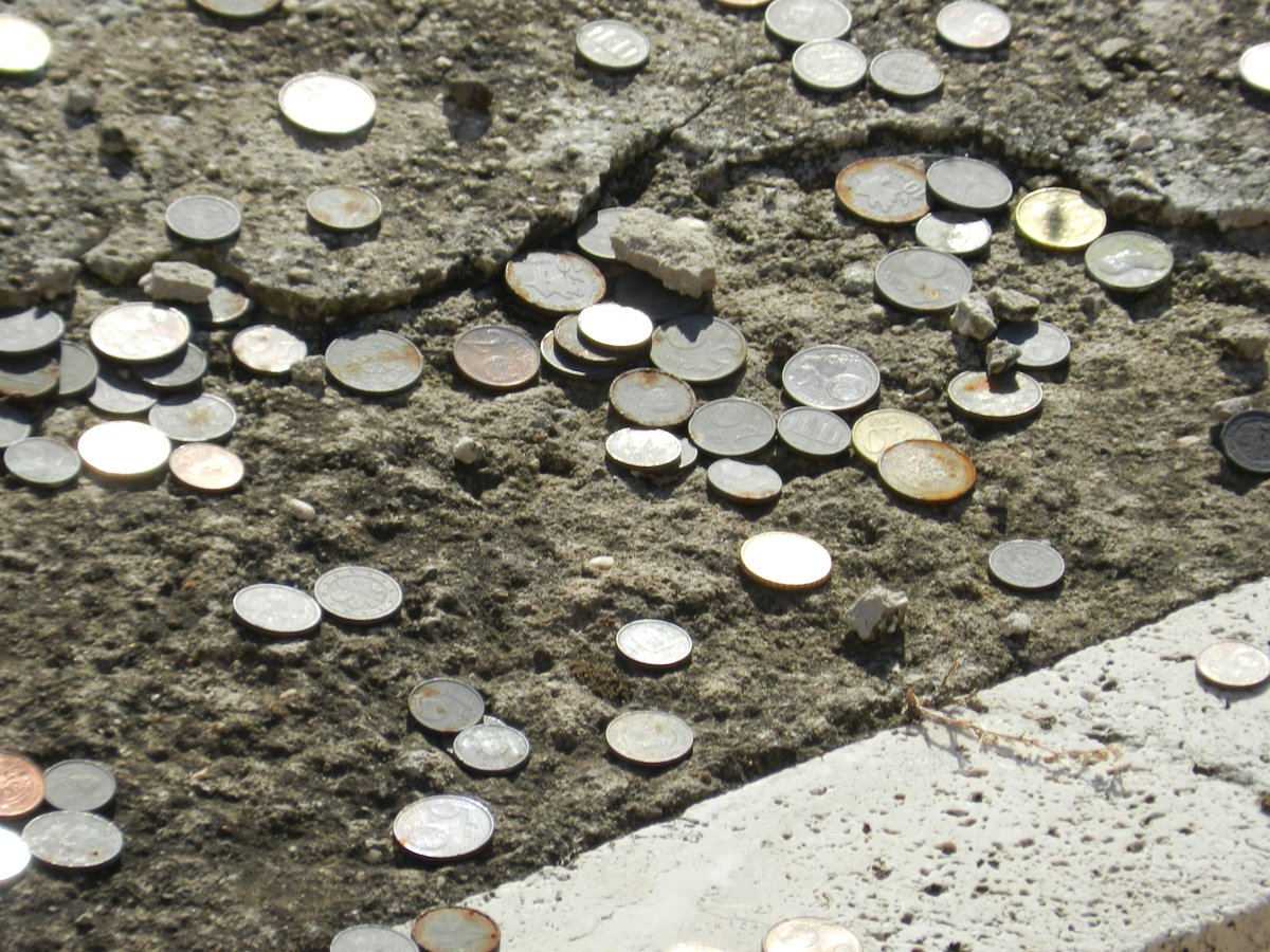 TimERathjen's tweet image. Coin Mining thecoinblog.net/2016/12/coin-m… … @TheCoinBlog #startup New #technology using #computervision #machinelearning for #numismatic #coins.