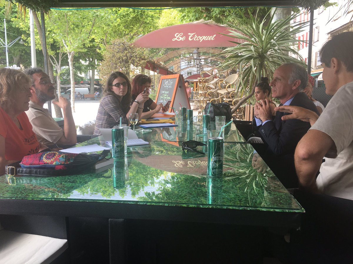 LoicDombreval's tweet photo. Rencontre à Vence avec des associations de défense des animaux #asa06 #leschatsdestella #justiceprlesanimaux #spaca #L214 https://t.co/sttIb9S99J