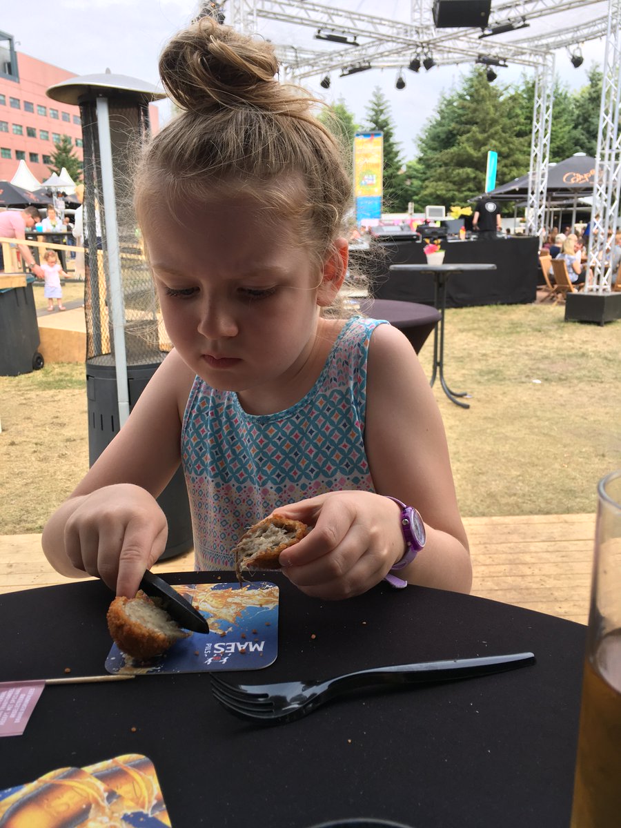 basjongenelen's tweet photo. #hapstap #tilburg https://t.co/8k3L0FlJRS