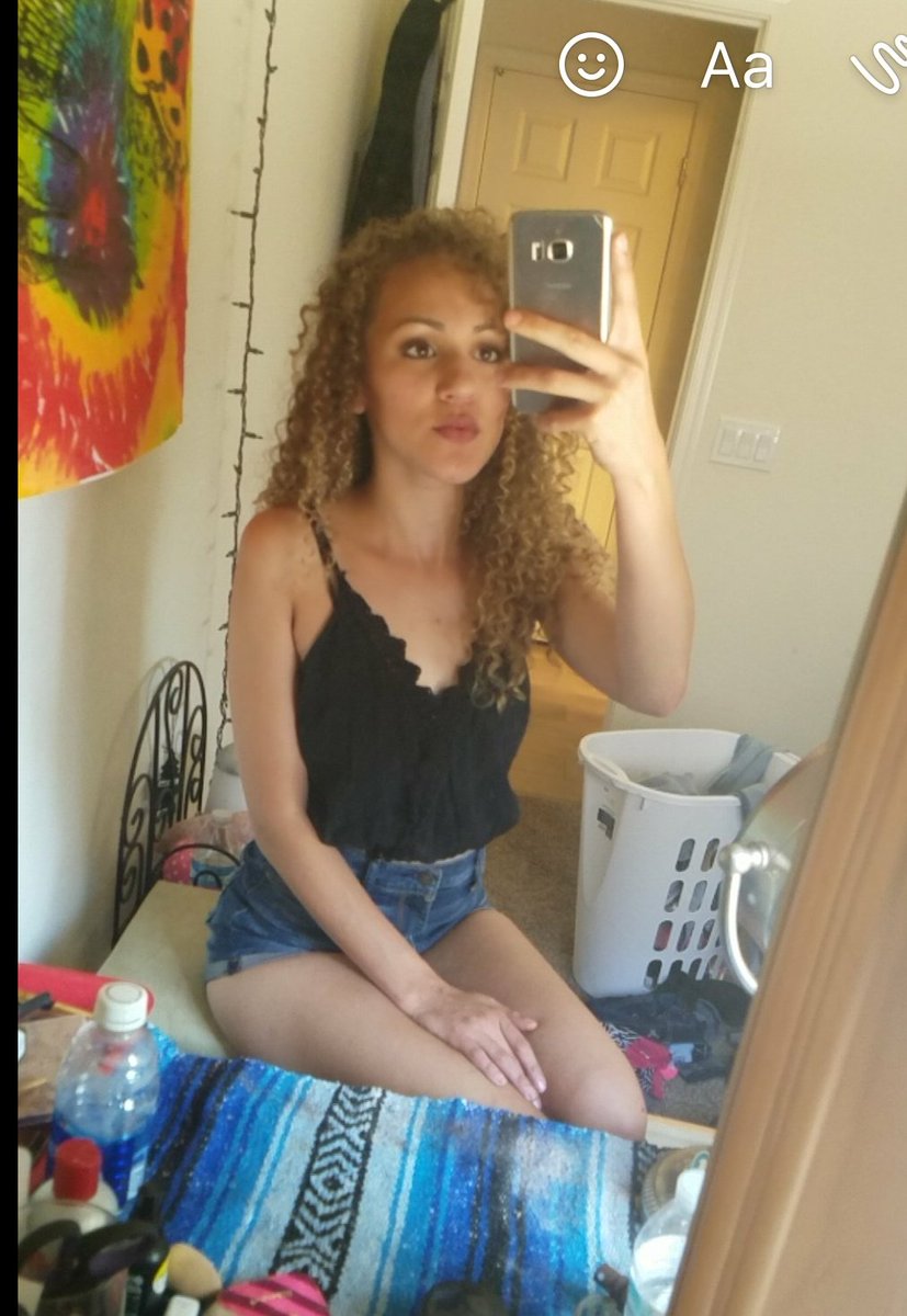 cierajade10's tweet photo. Selfies from yesterday... I was feeling myself 🤷 https://t.co/fcMjeRSTeF
