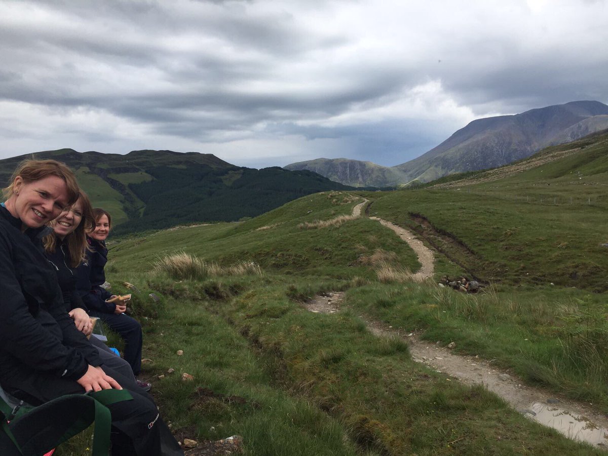 MiraWHW's tweet photo. ....and us lunching with midges in the shadow of Ben Nevis! https://t.co/rA9D5zRcJ2
