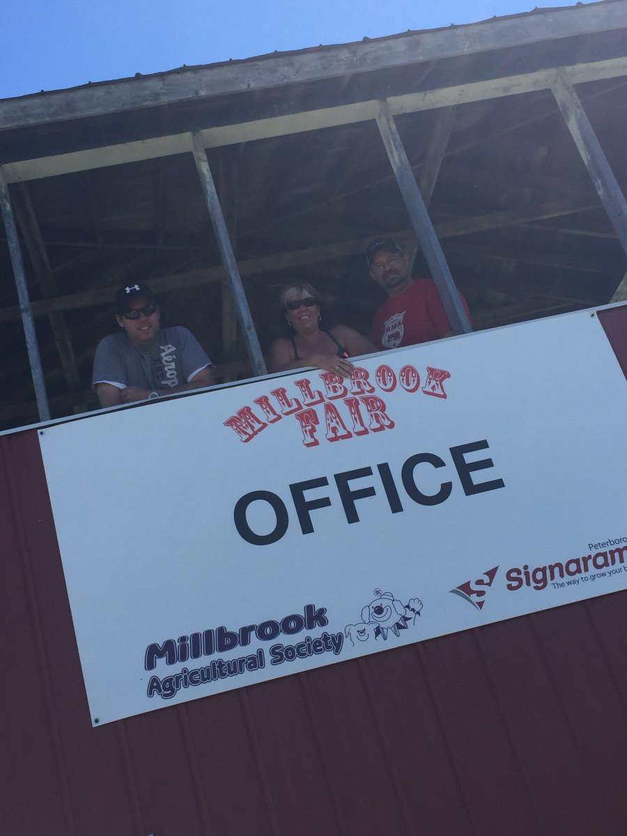 exlilmama's tweet photo. A new look for @millbrookfair....signage!!! Hoping these help our patrons navigate around the grounds!!!! https://t.co/thgSuqsh5j