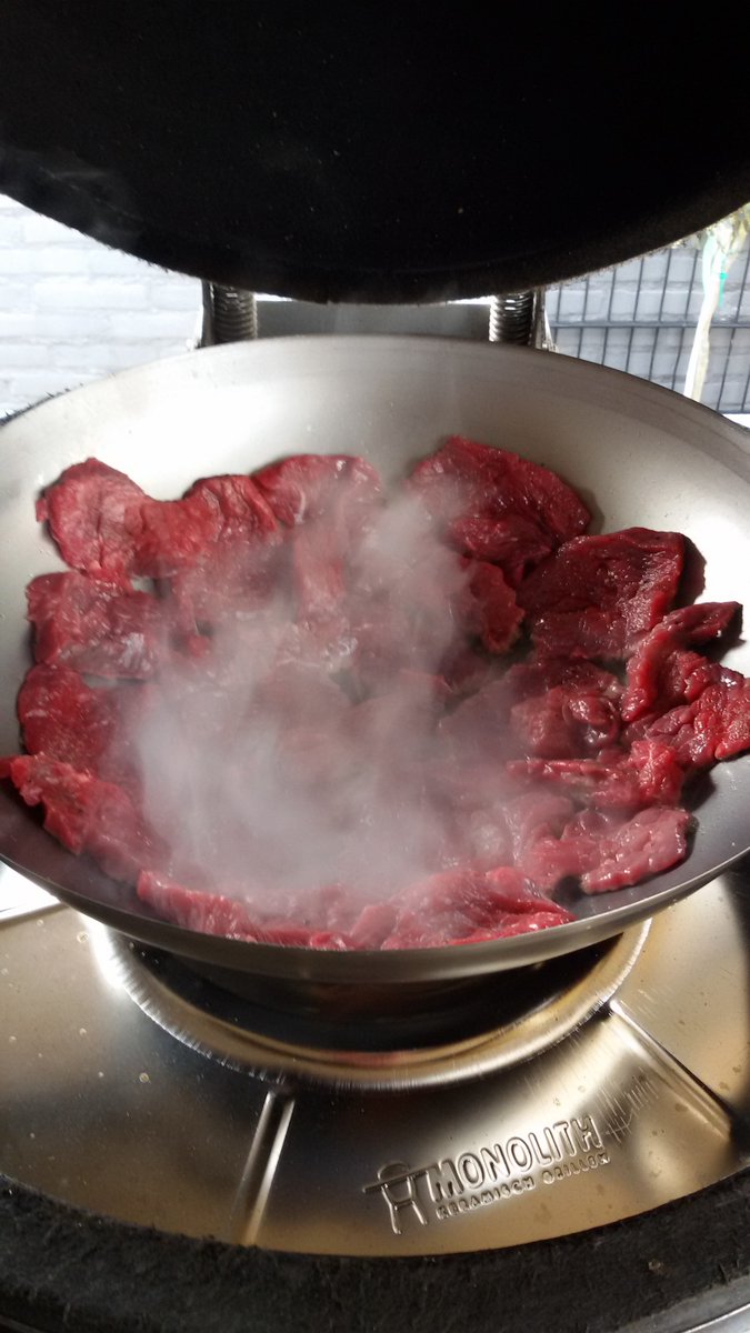 NuijtenRob's tweet photo. BBQ Wokken....
#Bavette
#Monolith
Cola saus
sausGURU https://t.co/4vx0qRKnsu