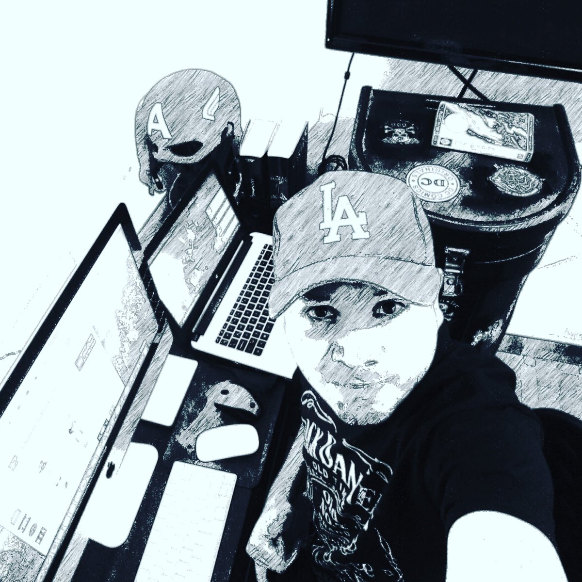 HornetSparta's tweet photo. #saturday #studioac #workinghobby #waiting #smile #alwaysgo #greenhornet #kingmonster #lamarcadeldiablo #reading #aldolenin https://t.co/iKfsfmruKT