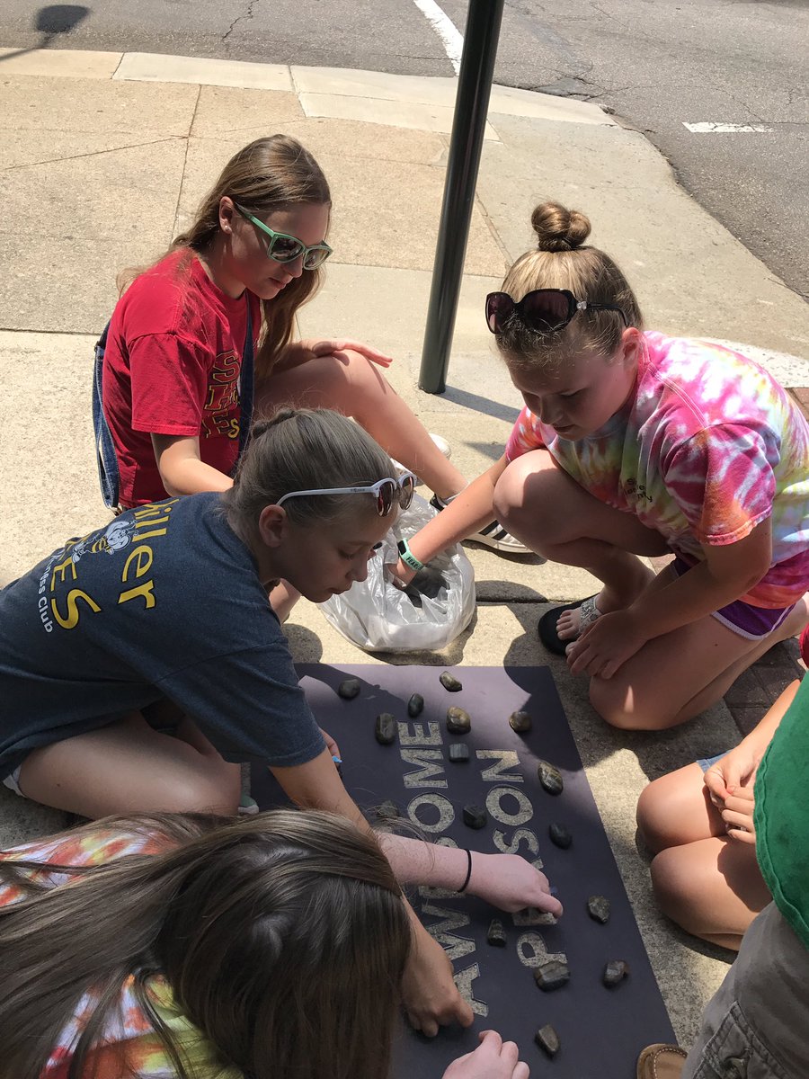 Art in progress! Salisbury Rainworks project by Shive Elementary. <a href="/TheShiveSwarm/">Shive Swarm</a> <a href="/ZebbieBondurant/">Zebbie Bondurant</a> #rssarts
