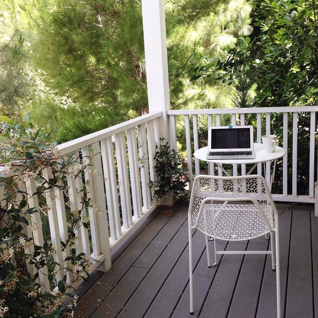 thelittleidiot's tweet photo. Working on the edit for memoir 2. So strange to be sitting here drinking white tea and listening to birds while writing about smoking angel… https://t.co/3uNnlzbVd9