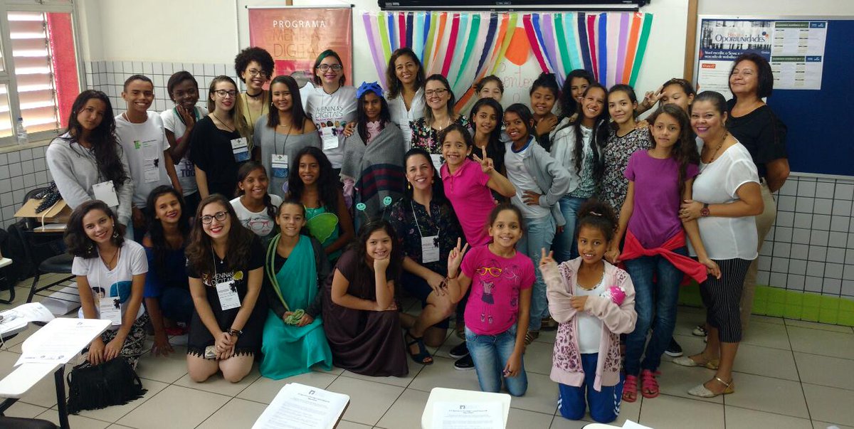 mulheresti's tweet image. Muito lindo Minicurso: histórias para meninas nerds: mulheres incríveis na linha do tempo da computação #mnt2017 #joincommunity