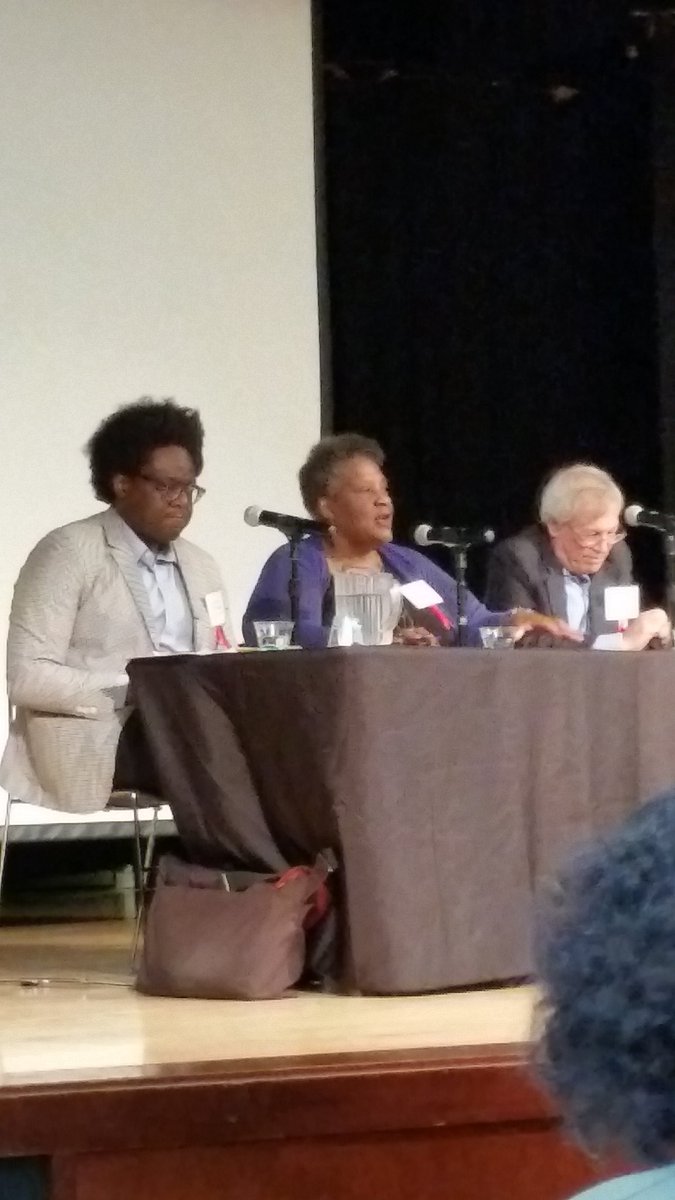 Tastytopia's tweet photo. @evapaterson the president of #equaljusticesociety says sue ppl who display bad behavior. Makin society accountable! #mindscience2017 https://t.co/qorJNwc8Tp