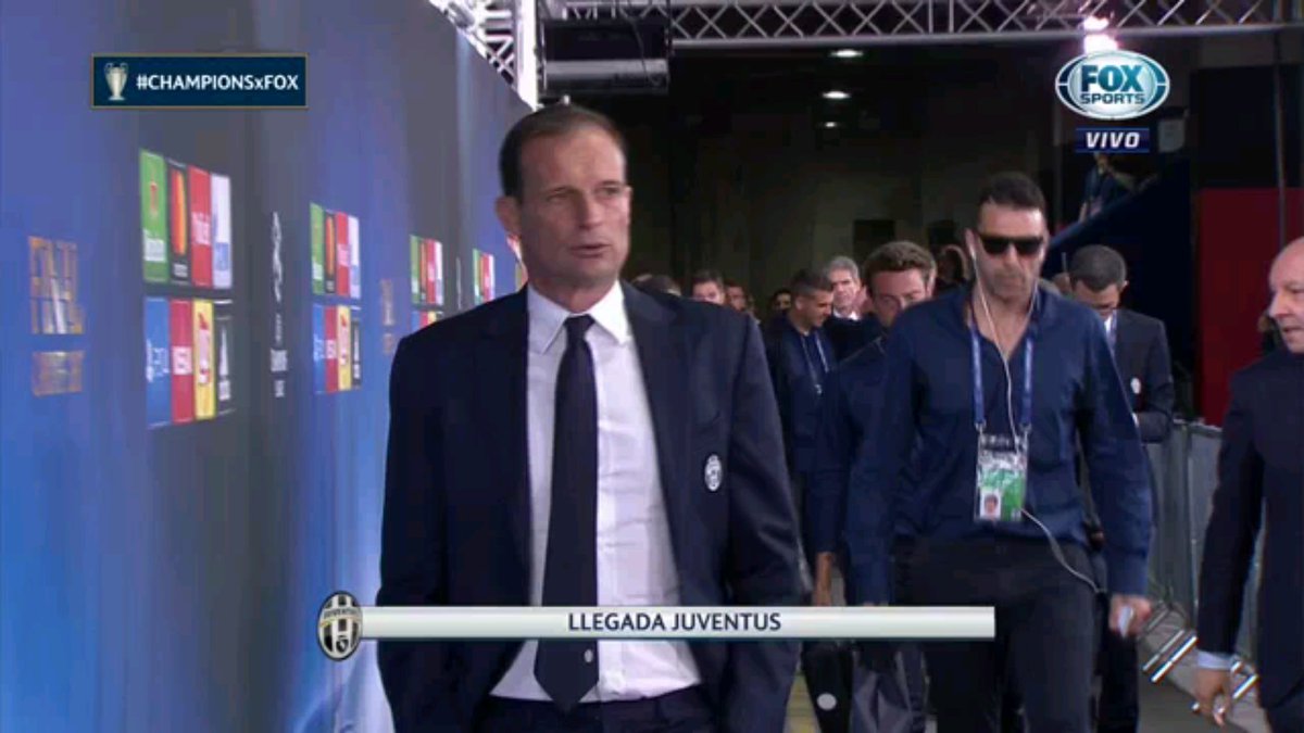 JassielFG's tweet photo. #ChampionsxFOX https://t.co/K07dky3lEh