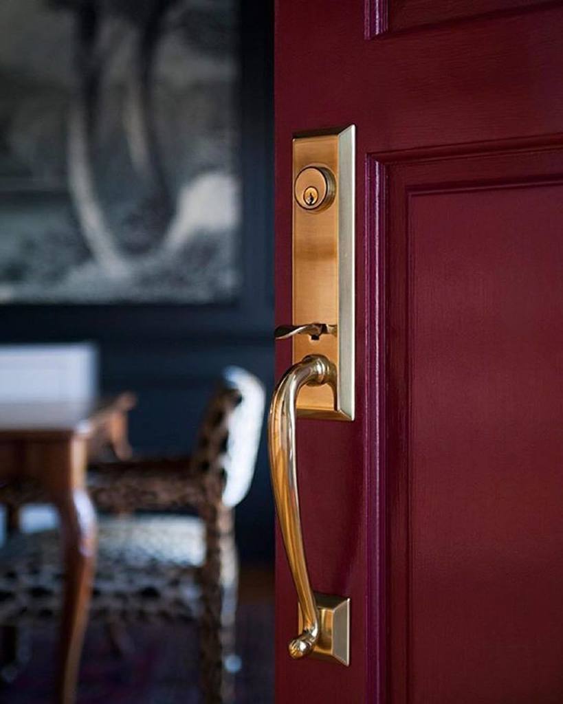 Open more than doors... 📸 by <a href="/themakerista/">Gwen Hefner</a> ift.tt/2s52Hql