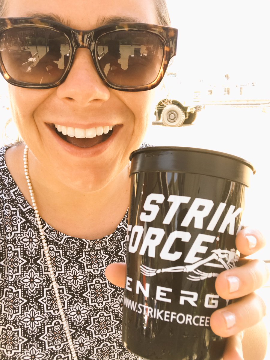 austcourtney's tweet photo. I'm @StrikeForceE's newest fan girl !!! #kickthecan #usowarriorweek https://t.co/sJwWRHUVdc