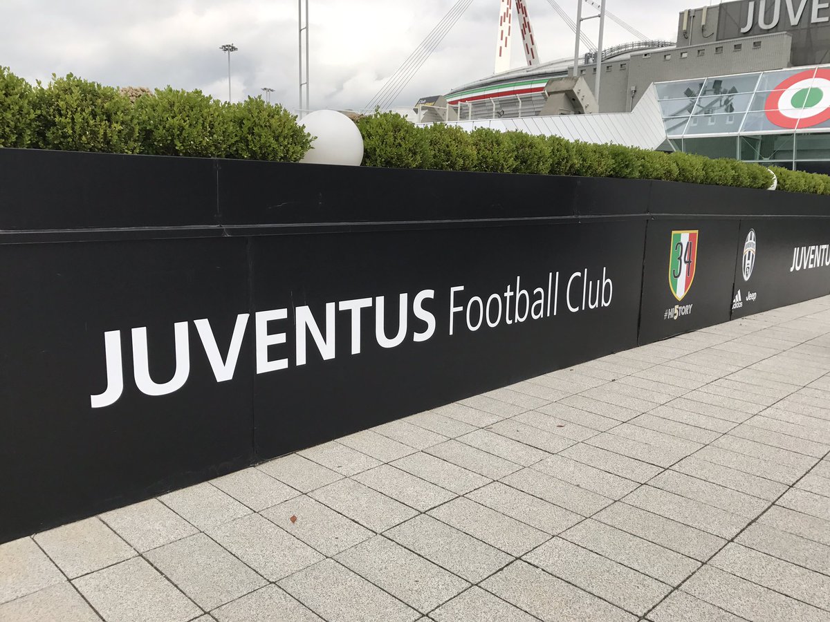 _EvelienHop's tweet photo. Forza Juve!!! #juvrea https://t.co/ii5CCaA0DQ
