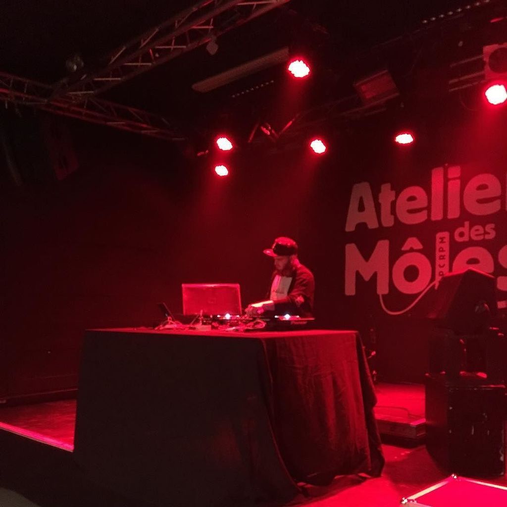 ezechielV's tweet photo. #TBT souvenir de cette soirée mémorable à Montbéliard 😎 
Ce soir on se donne RDV au LEVOG mes poulets ! 🙌🏻 #ams46 … https://t.co/tZvyxk9oml https://t.co/9Nl5sH6fUM