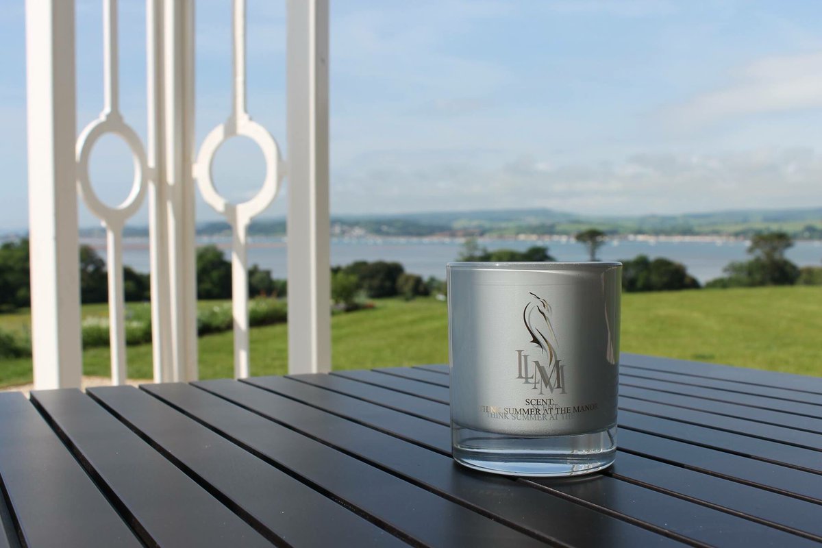 HightideDevon's tweet photo. ☀️🕯Summers evenings spent with this unforgettable view @lympstone_manor 🕯☀️ #experiencetheexceptional #summeratthemanor #lympstonemanor https://t.co/7bv7eTa8vg