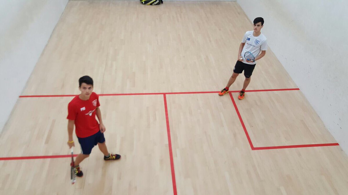 Good fun with <a href="/squashco/">The Squash Company</a> &amp; other <a href="/SussexSquashOrg/">sussexsquash</a> coaches at workshop lead by <a href="/JESquashAcademy/">Jesse Engelbrecht</a>. <a href="/Sunshine4Sumner/">Sunshine4Sumner</a> T-shirt on show #Squash 👍