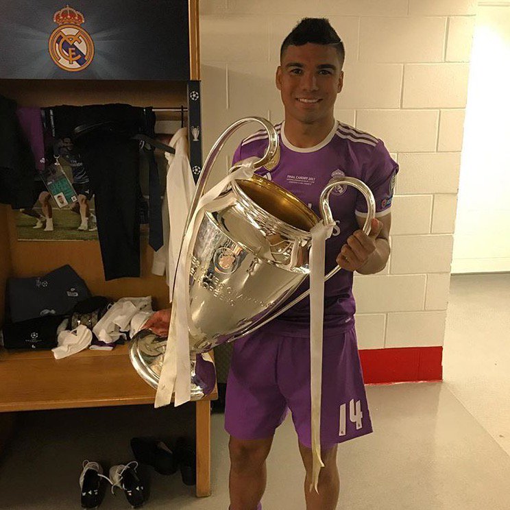 🏆😀 #CHAMP12NS
🇧🇷 <a href="/Casemiro/">Casemiro</a>

#HalaMadrid