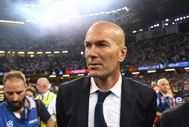 ESPNDatos's tweet photo. Zinedine Zidane como técnico de @RealMadrid en todas competencias

7 derrotas
5 títulos https://t.co/GKG5iUhd6R