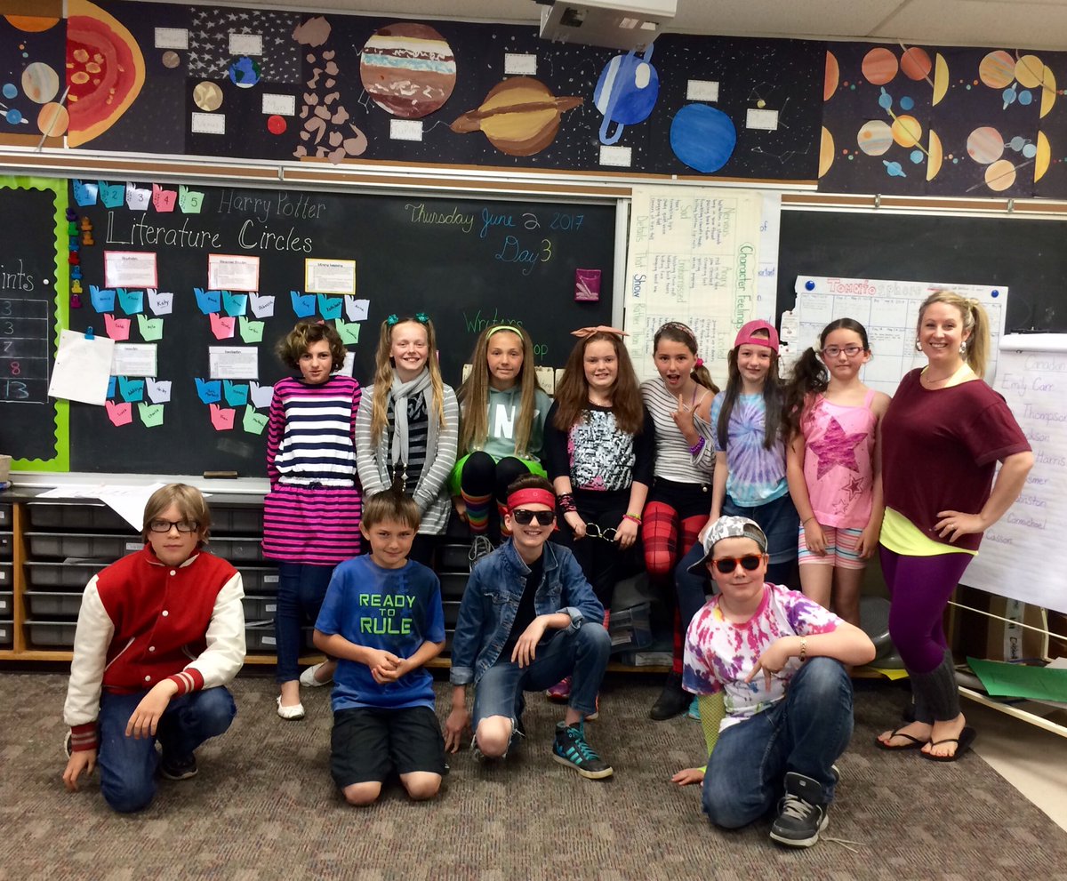 Mrs_Bechtel6's tweet photo. 80's day and ice cream sundae party!!! My class is the best! #Bechtel5_6SR #NNDSB #FinishedEQAO https://t.co/pvEQWGXcHz