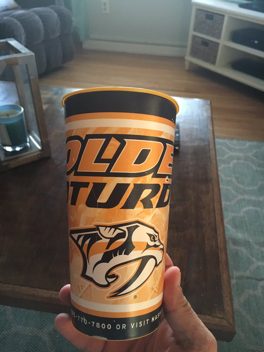 Vinn_Cenz's tweet photo. Let's Go @PredsNHL you have the 716 cheering for y'all #BuffaloNative #StanleyCupPlayoffs2017 https://t.co/pPMwnmUik8