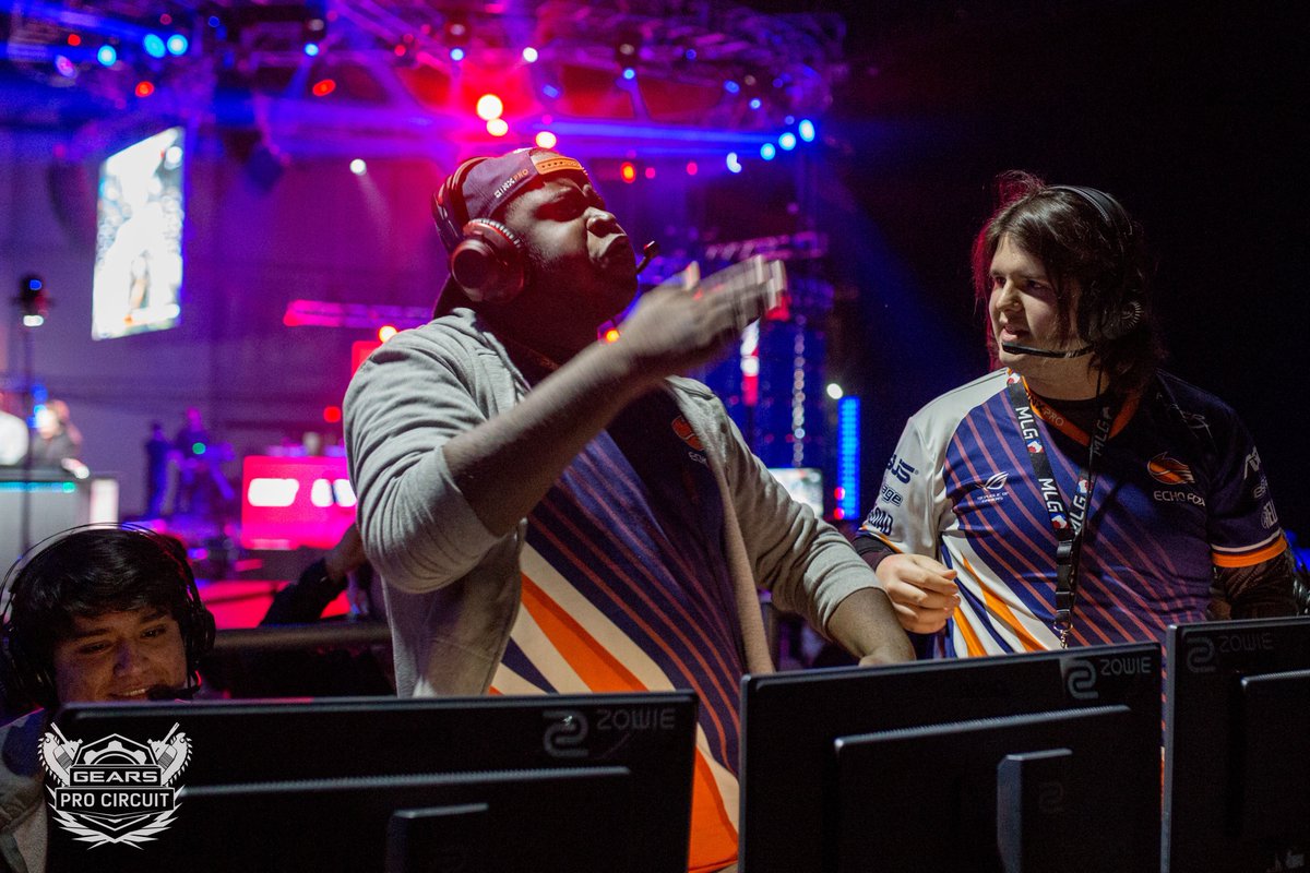 GearsEsports's tweet photo. FEATURE STATION UPDATE: @echofoxgg advances to the Championship Winners Semi-Finals after taking down @TeamAllegiance 7-2, 7-3. https://t.co/zALEB9e6UV