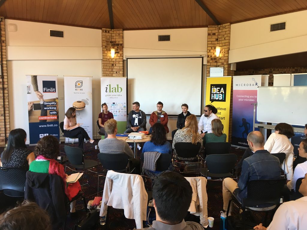UQVentures's tweet photo. Here we go! Superstar panel @alenarinke @MicrobaOz; Brad Parsons MOVUS; @Christopher_87 @ArowanaCapital; Jake &amp; Yuma cofounders @_OSeyeris https://t.co/ri7HgXXfHy