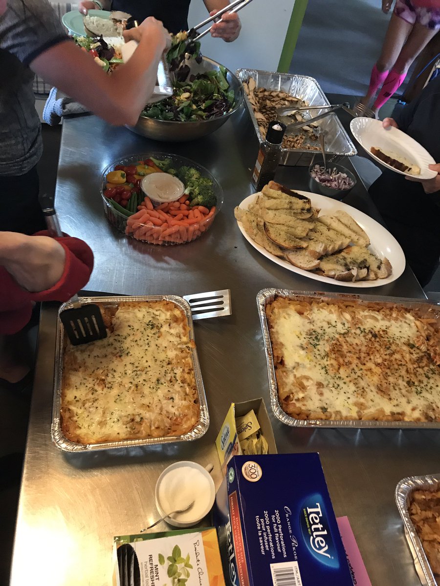 ALeendertseRD's tweet photo. Tonight's dinner, featuring pasta from @PastaPantry in #ShPk was 👌🏻👌🏻 #RunRetreat #Nordegg https://t.co/C1FdhiysFA