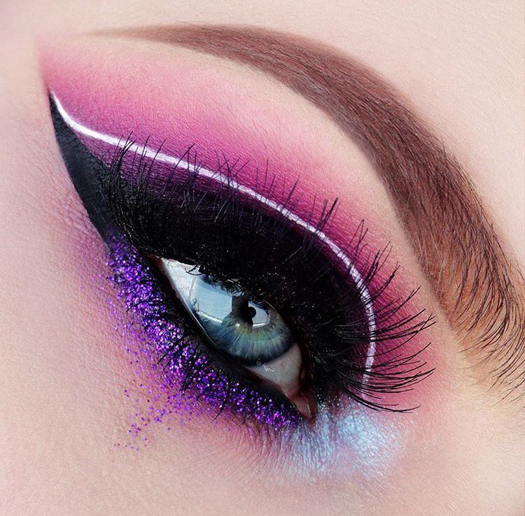 nuemakeup's tweet photo. HOT AF! 🔥 @NicKateMakeup is a stunner in 'Mulberry Nova'! 🍇 https://t.co/zjiHi1PsQq
