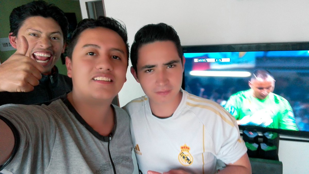 Tiago_Torres00's tweet photo. #FinalChampionsxRCN https://t.co/UNaGSmdSm8