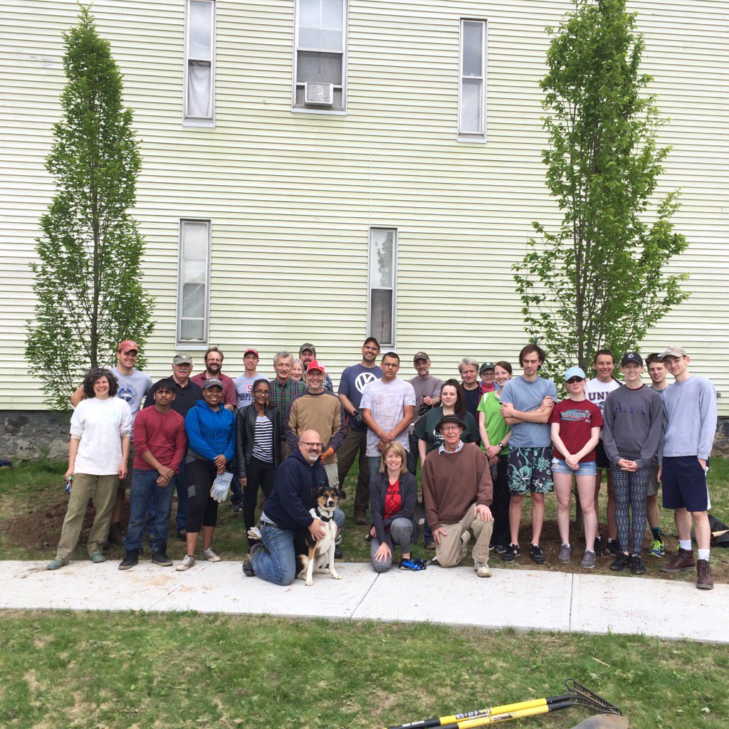Thank you ReTree <a href="/seat_center/">Social Enterprise and Training (SEAT) Center</a> @UnionCollegeNY , Eastern Ave Neigh. for planting trees and flowers at Tribute Park