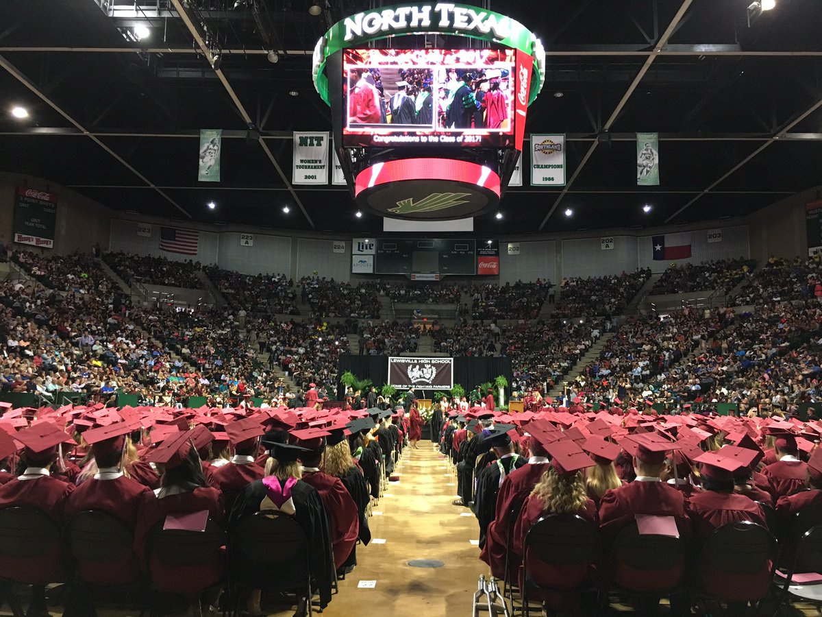 DJCC_FilmVideo's tweet photo. @LewisvilleHS Graduation in progress. https://t.co/42g03t6lml https://t.co/p15BnCEgyv