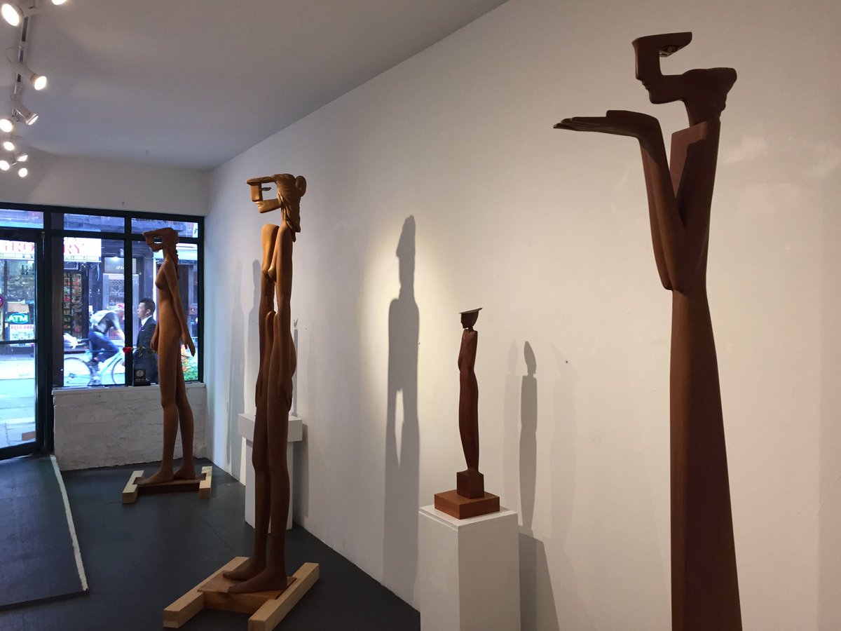 cutemaruco's tweet photo. Such a beautiful day in New-York city. We are open today until 7pm at Gallery onetwentyeight. https://t.co/46tAM2gaAE