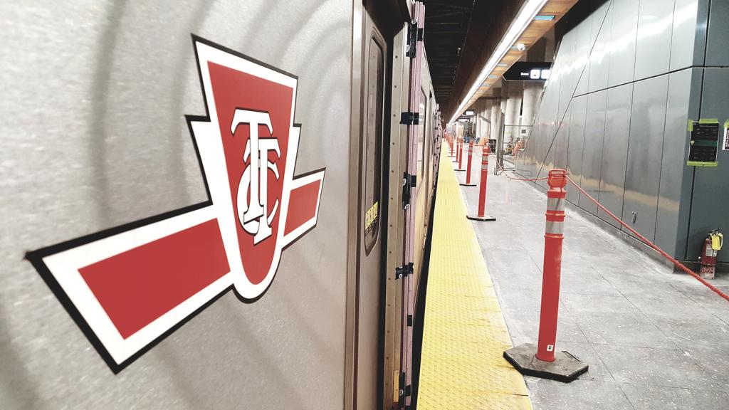 jmsker's tweet photo. High speed #TTC #train testing on #TYSSE #PioneerVillage station @yorkuniversity #torontorocket @bradTTC @TTCStuart https://t.co/DQen9ASd2u