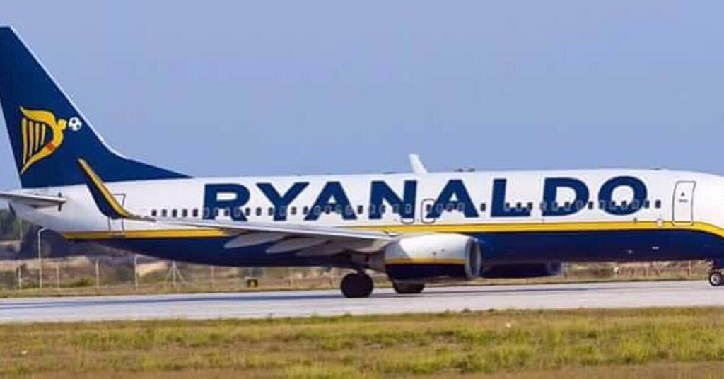 Ryanair's tweet photo. Congrats to #Ronaldo and the lads being Europe's Number 1 football team from #EuropesNumber1 airline #UCLfinal #ChampionsLeague #Ryanaldo https://t.co/UheKAjXWgF