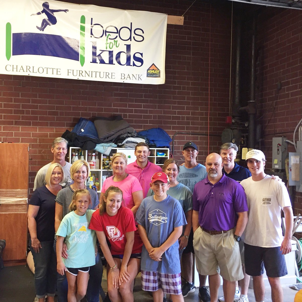 shenderson3243's tweet photo. Thank you @beds4kidz b/c life was meant to be lived in a group #lifegroup #serve @FHC_KnowGrowGo https://t.co/WDoMlYEnhx