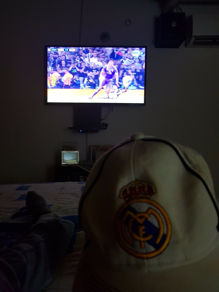 #CHAMPIONSXFOX #HALAMADRID